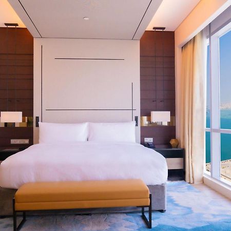 Hilton Bahrain Hotell Manama Exteriör bild