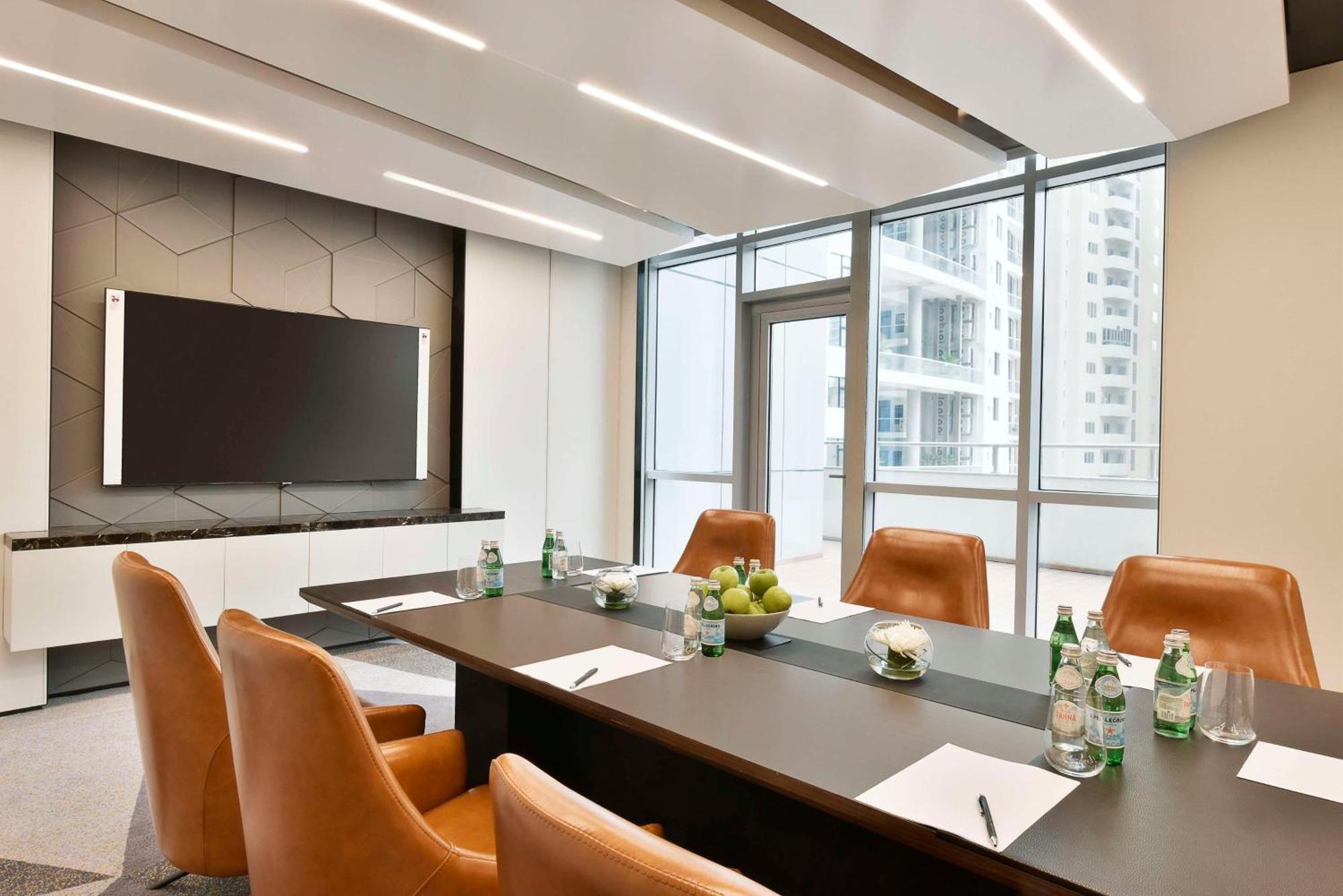 Hilton Bahrain Hotell Manama Exteriör bild Meeting room